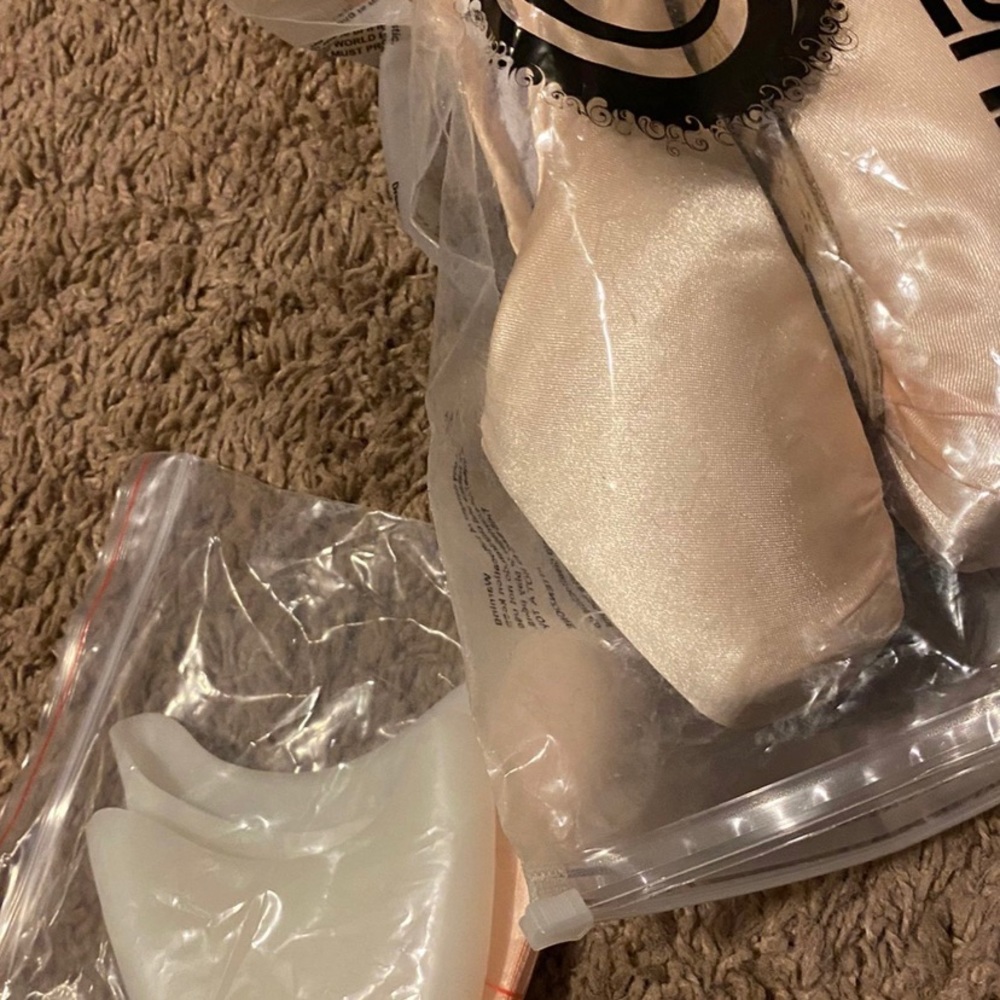 Ballet point shoes